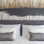 Apartman Royale - Luxury One Bedroom With Terrace