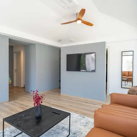 Royale - Luxury One Bedroom With Terrace * Cavtat