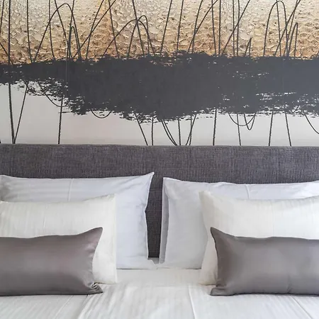 Apartman Royale - Luxury One Bedroom With Terrace